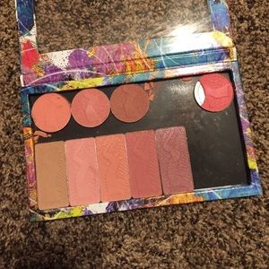 Deported tarts blushes