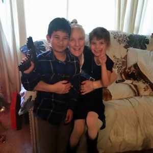 Meet your Posher, Beverly