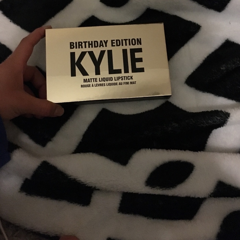 The Kylie Birthday Mini Liquid Lip Collection!