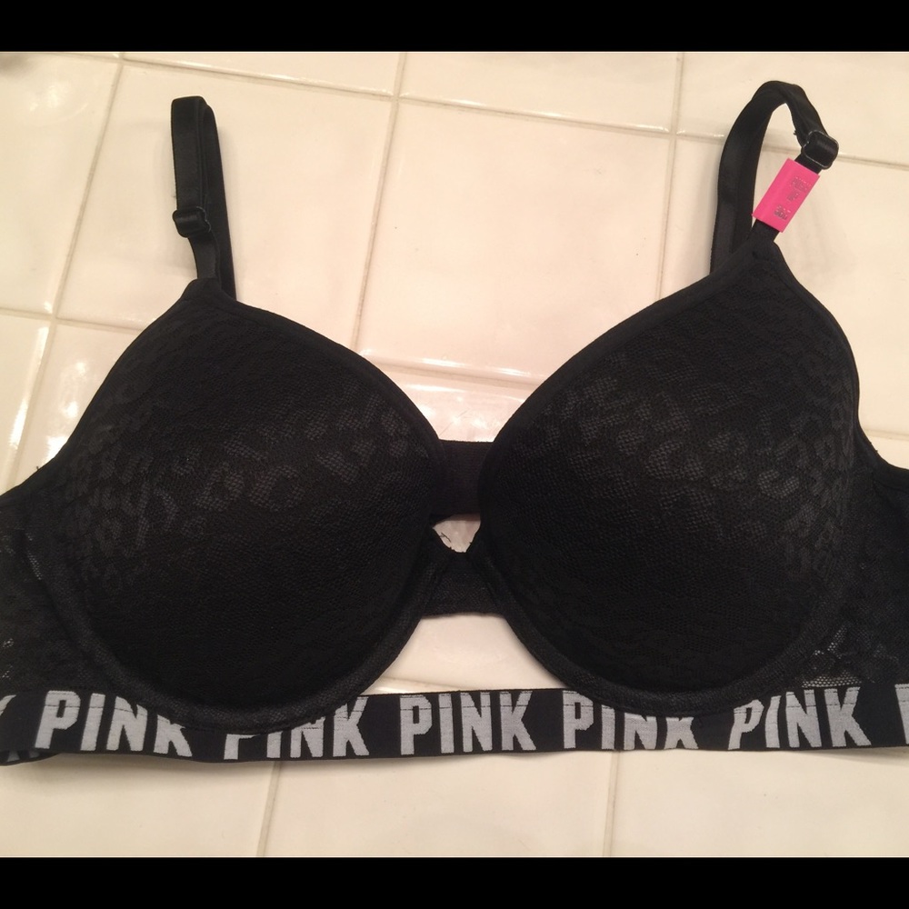 Pink VS push up bra never been used