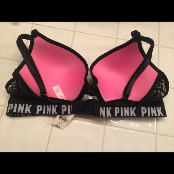 Pink VS push up bra never been used - Picture 2 of 2