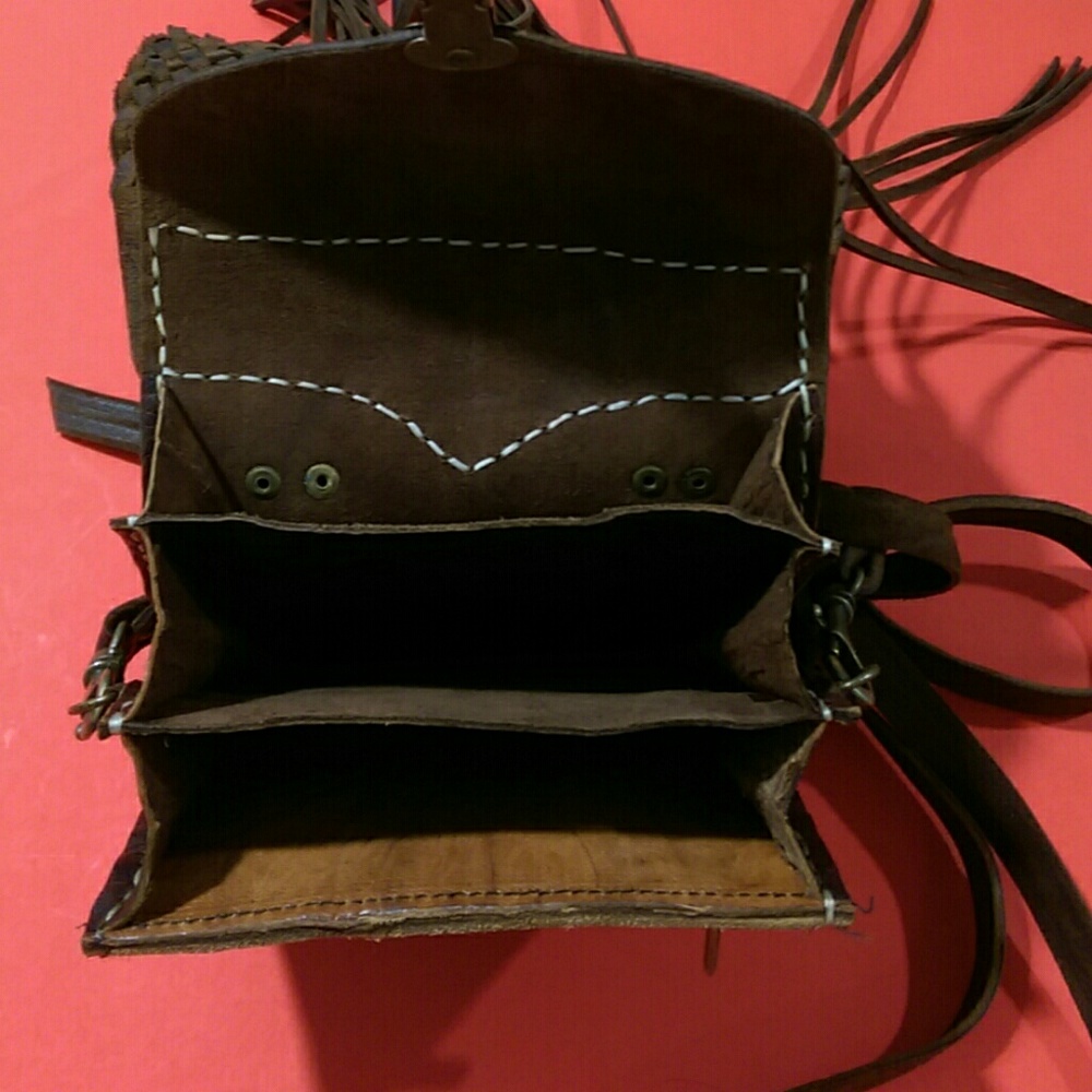 Vintage Leather Fringe Crossbody Bag - Picture 3 of 4