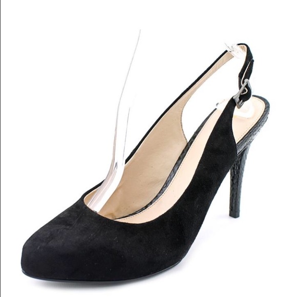 SOLD 😍PELLE Moda 8 Round Toe Suede Heels - Picture 4 of 4