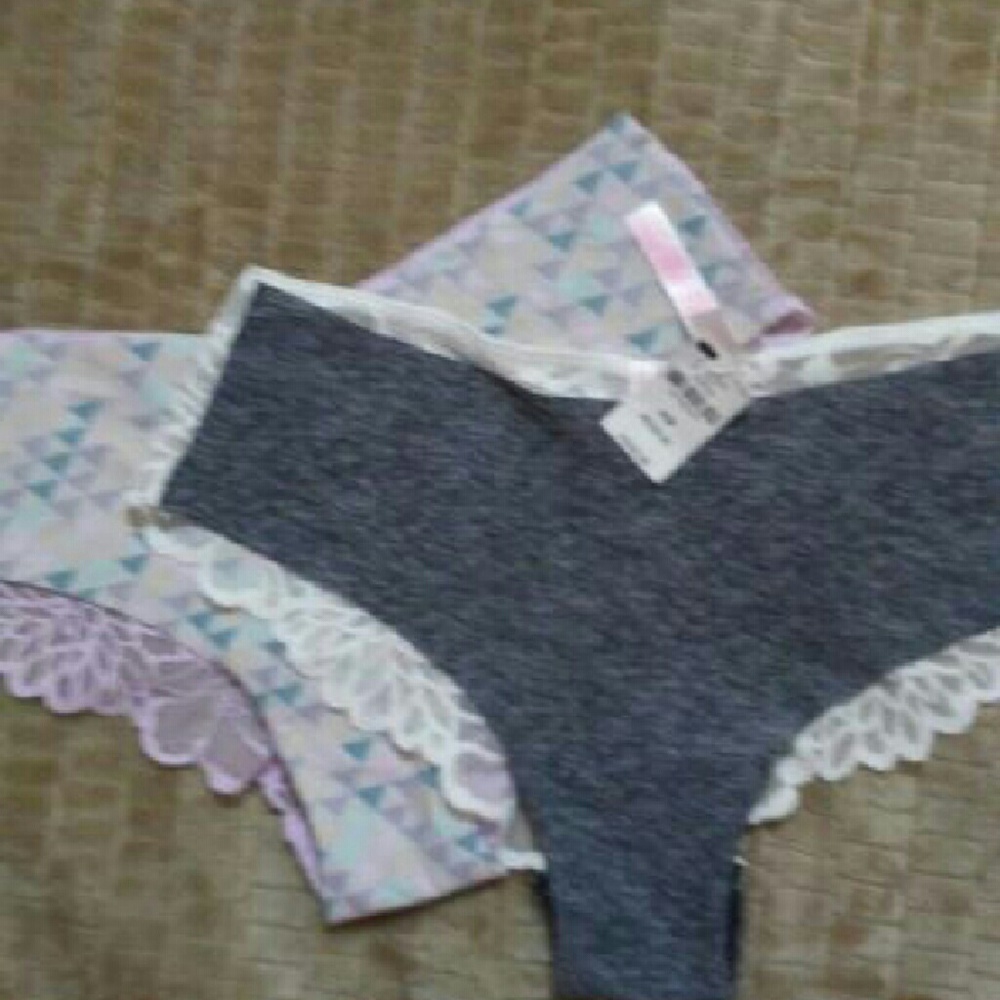 Victoria Secrets Pink ❤💚💜💙💛💛💙💜💚❤