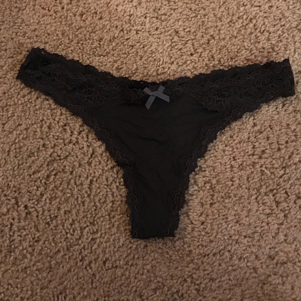 VS lace thong NWT