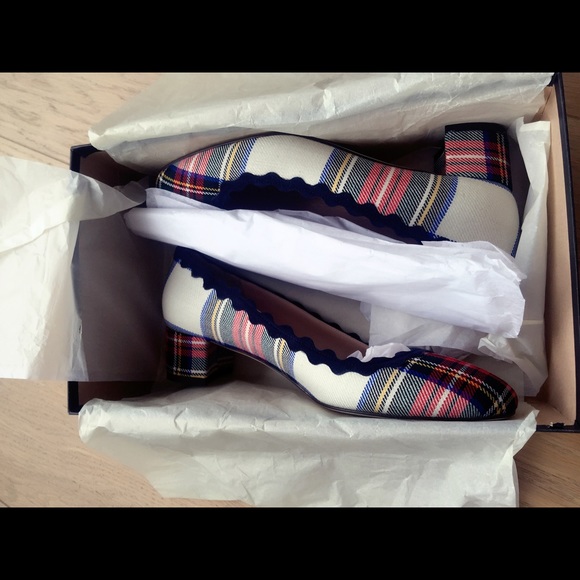 J.crew plaid scalloped heels 7.5 ivory red black - Picture 2 of 4