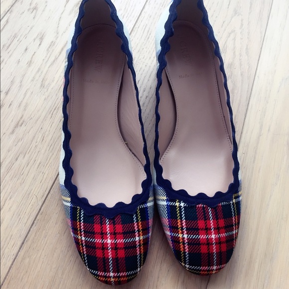 J.crew plaid scalloped heels 7.5 ivory red black - Picture 3 of 4