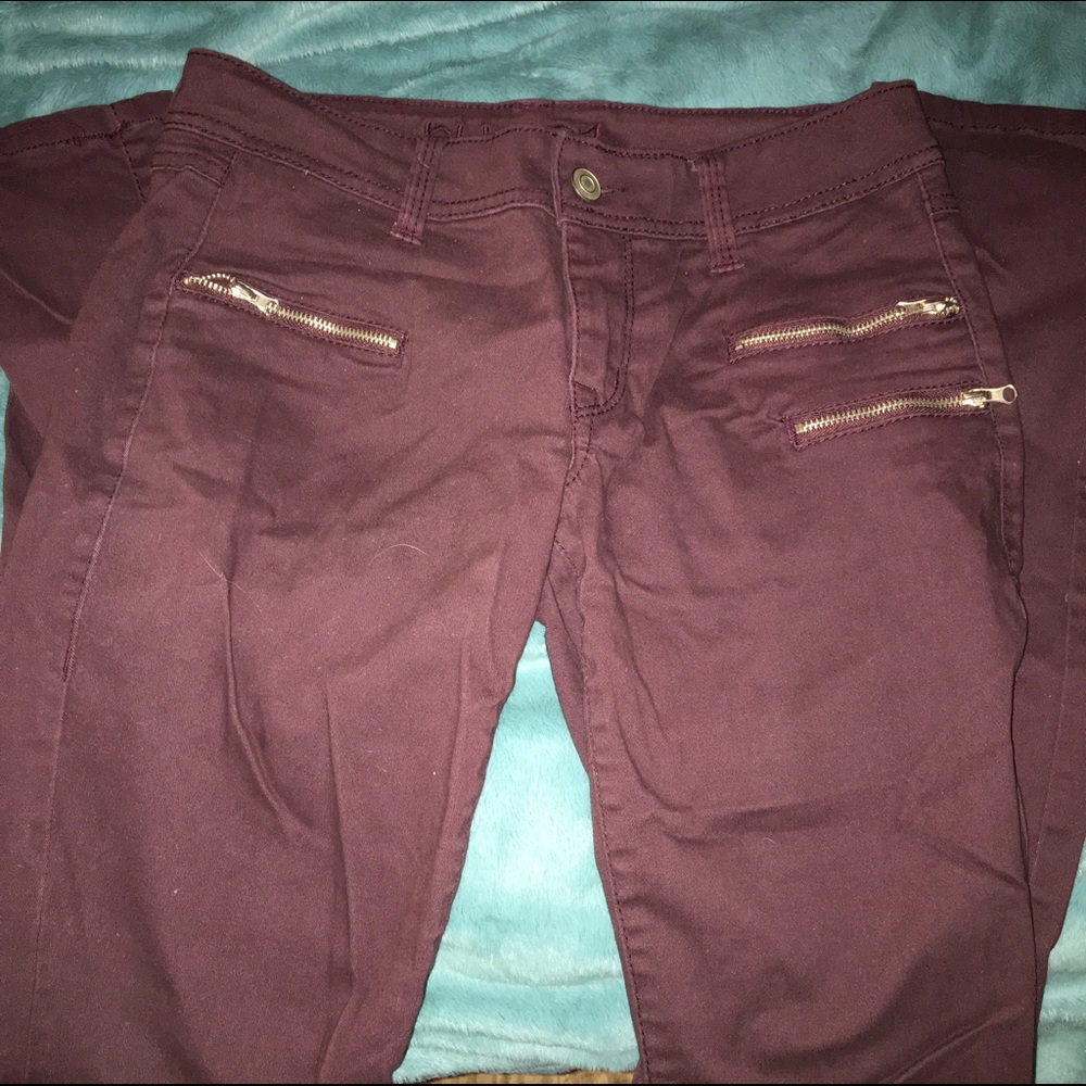 🍍4/$25 Rue 21 Burgundy Pants with Zippers