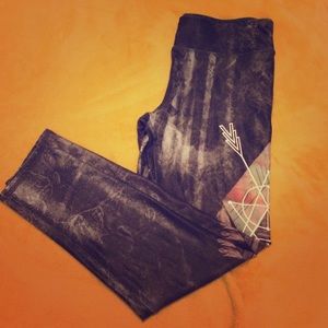 Workout Capris boho design sz M