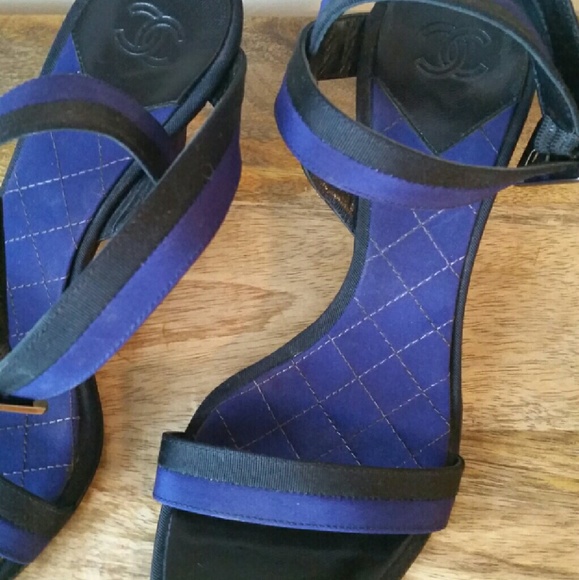 Chanel heels - Picture 2 of 4