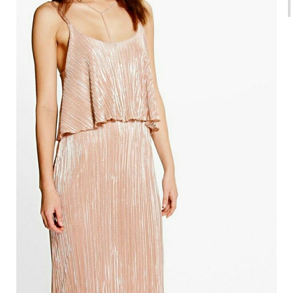 Metallic Pleated Maxi Dress - Picture 2 of 6