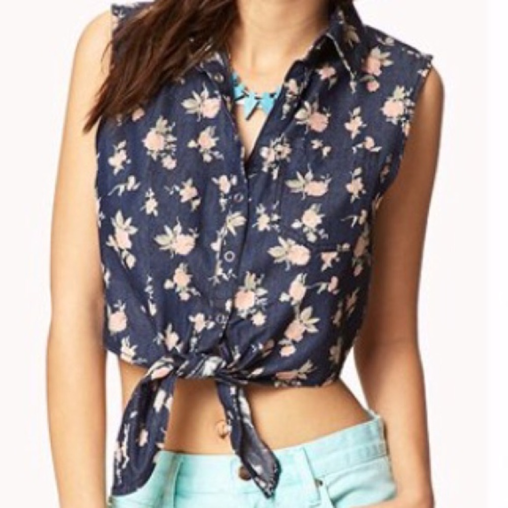 Forever 21 Floral Knotted Shirt