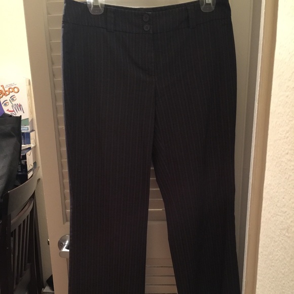 Women's Grey Suit - Picture 4 of 4