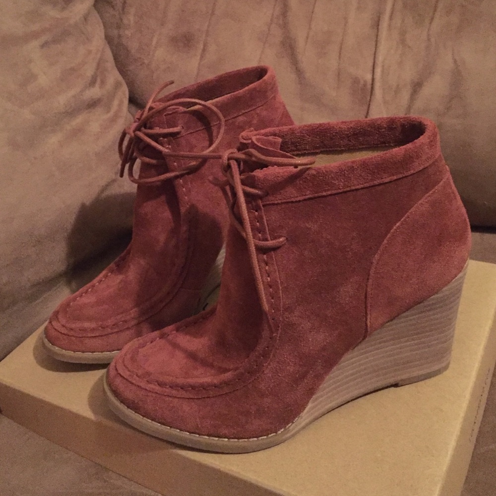 Lucky Brand LK-Ysabel Wedge NWOT