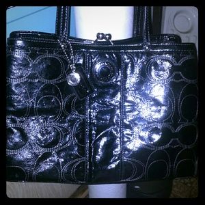 COACH Signature Stripe Patent, Shoulder Carryall