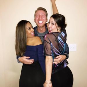 Meet your Posher, Destini