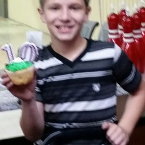 Meet your Posher, Victoria