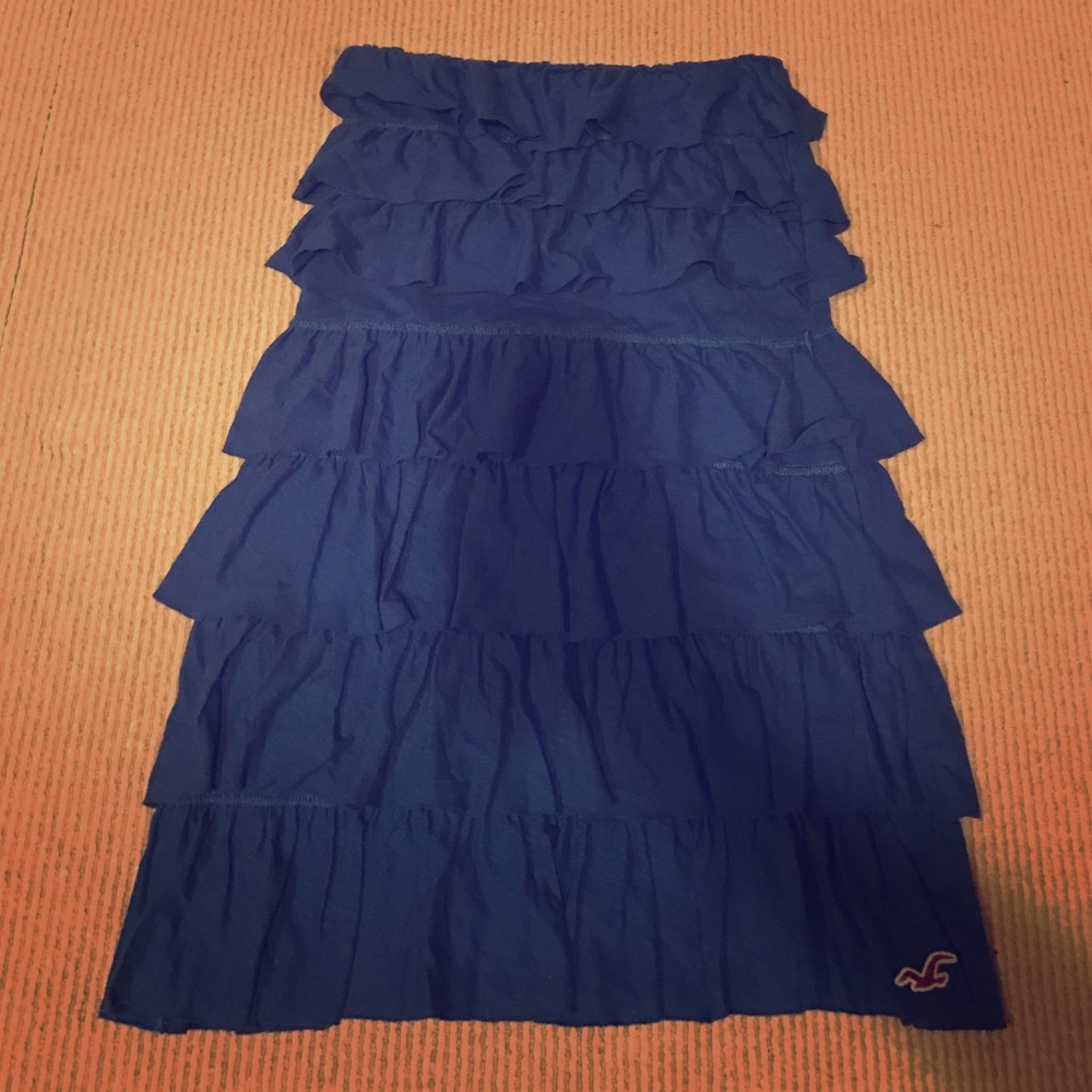 Pretty Strapless Ruffle Hollister Party Dress