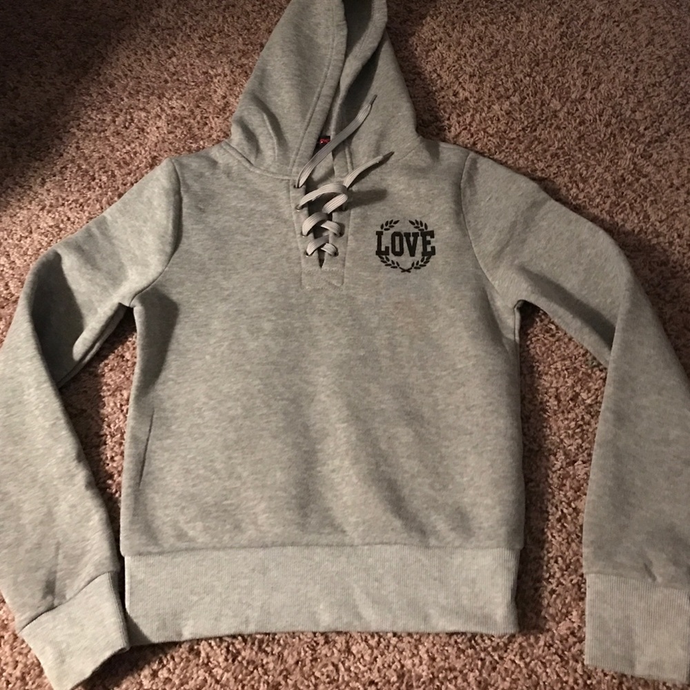 ❗️PRICE REDUCTION LOVE grey pullover