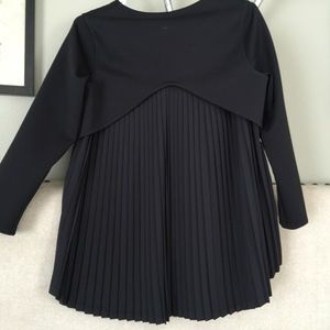 Lululemon Pleat On Size 8