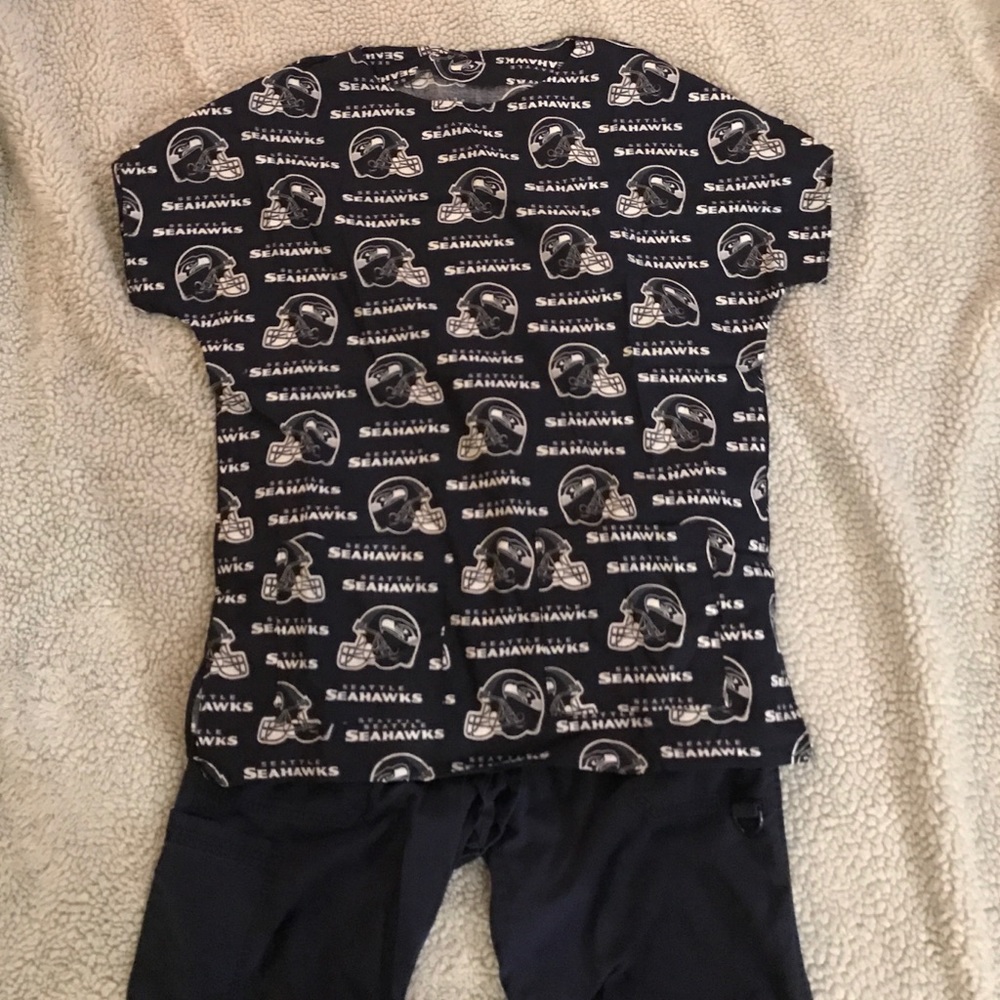 Seahawks scrub set