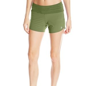 Oiselle Roga Shorts. Money. 2