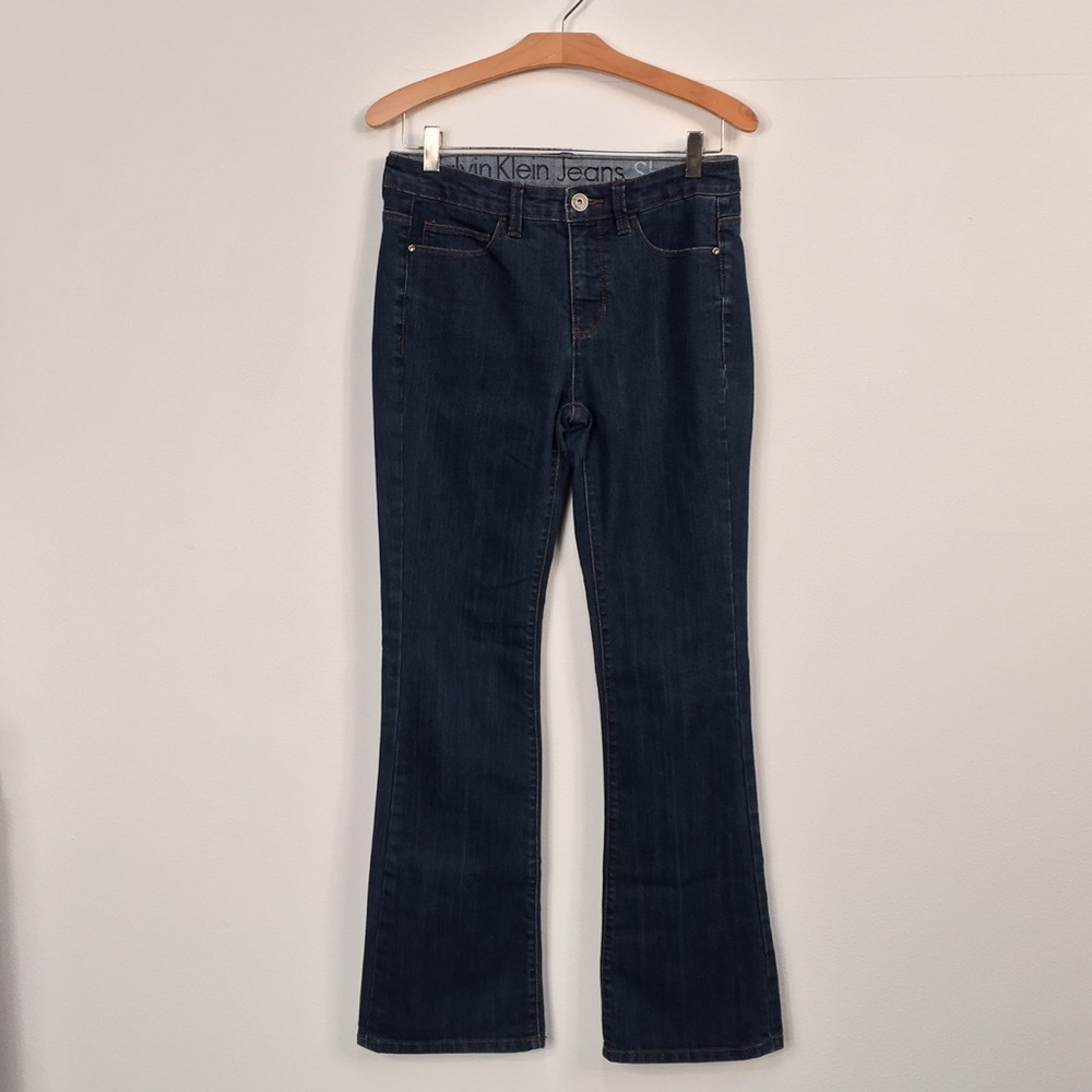 Calvin Klein Dark Wash Bootcut Jeans 6/28