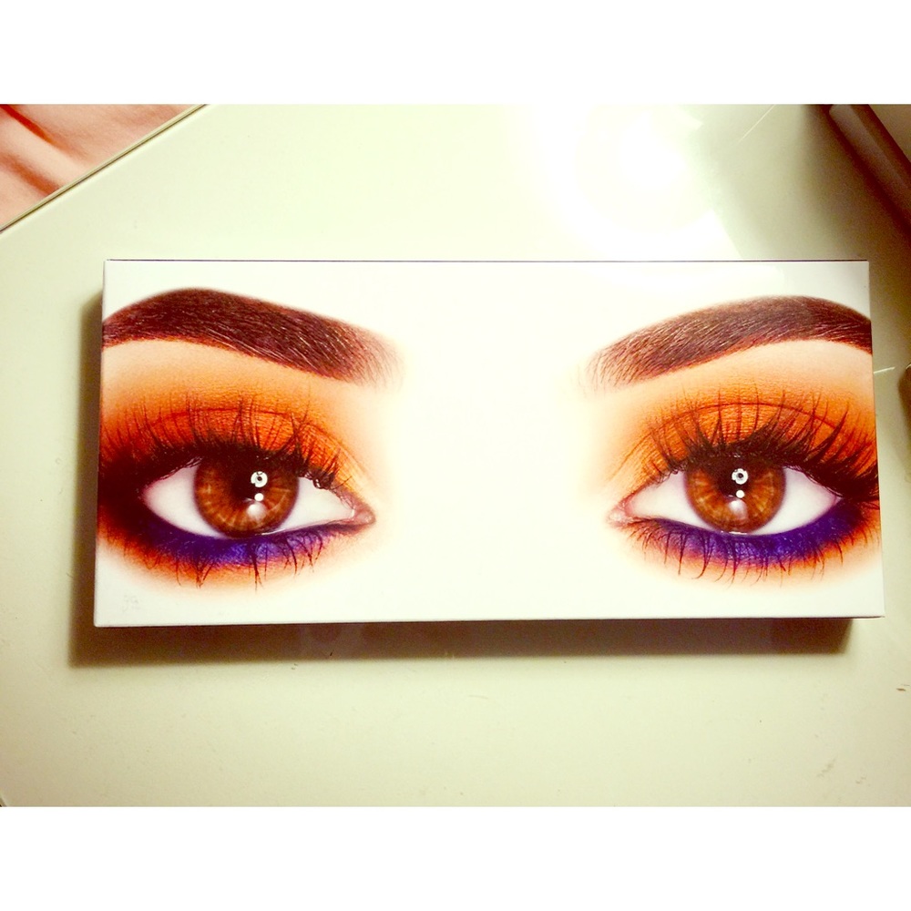 Kylie cosmetics The Royal Peach Palette