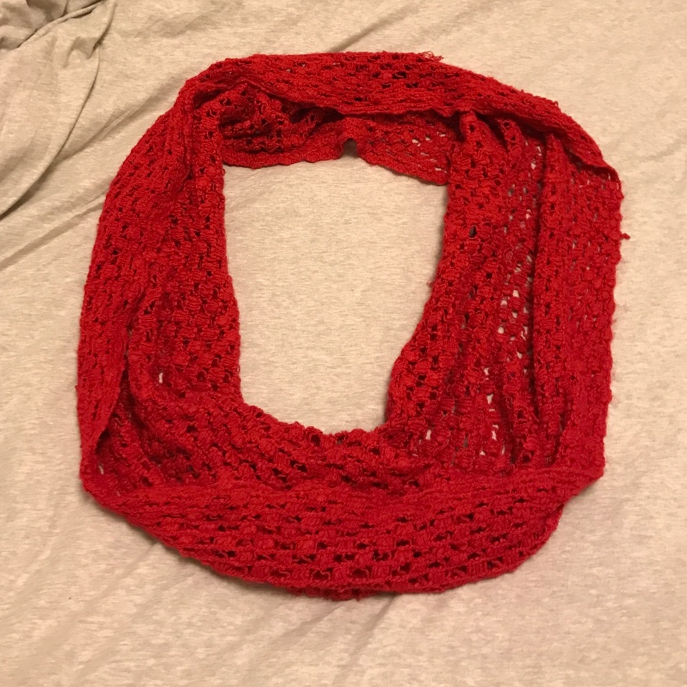 Red infinity scarf