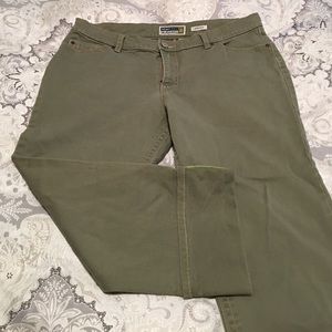 Old Navy stretch capri jeans