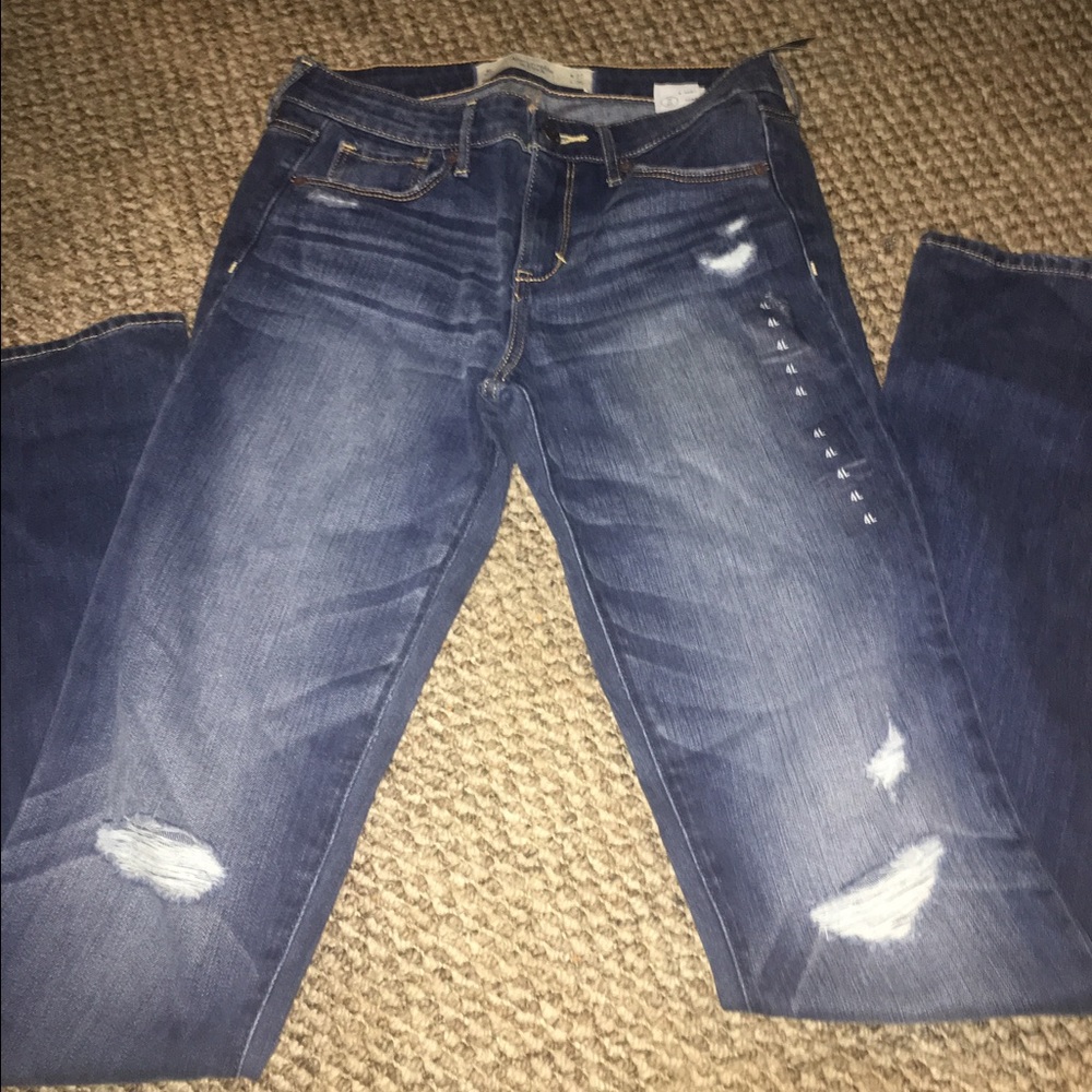 Abercrombie and Fitch, 4 Long, boot cut