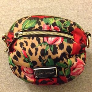 Betsy Johnson makeup bag cheetah print with roses