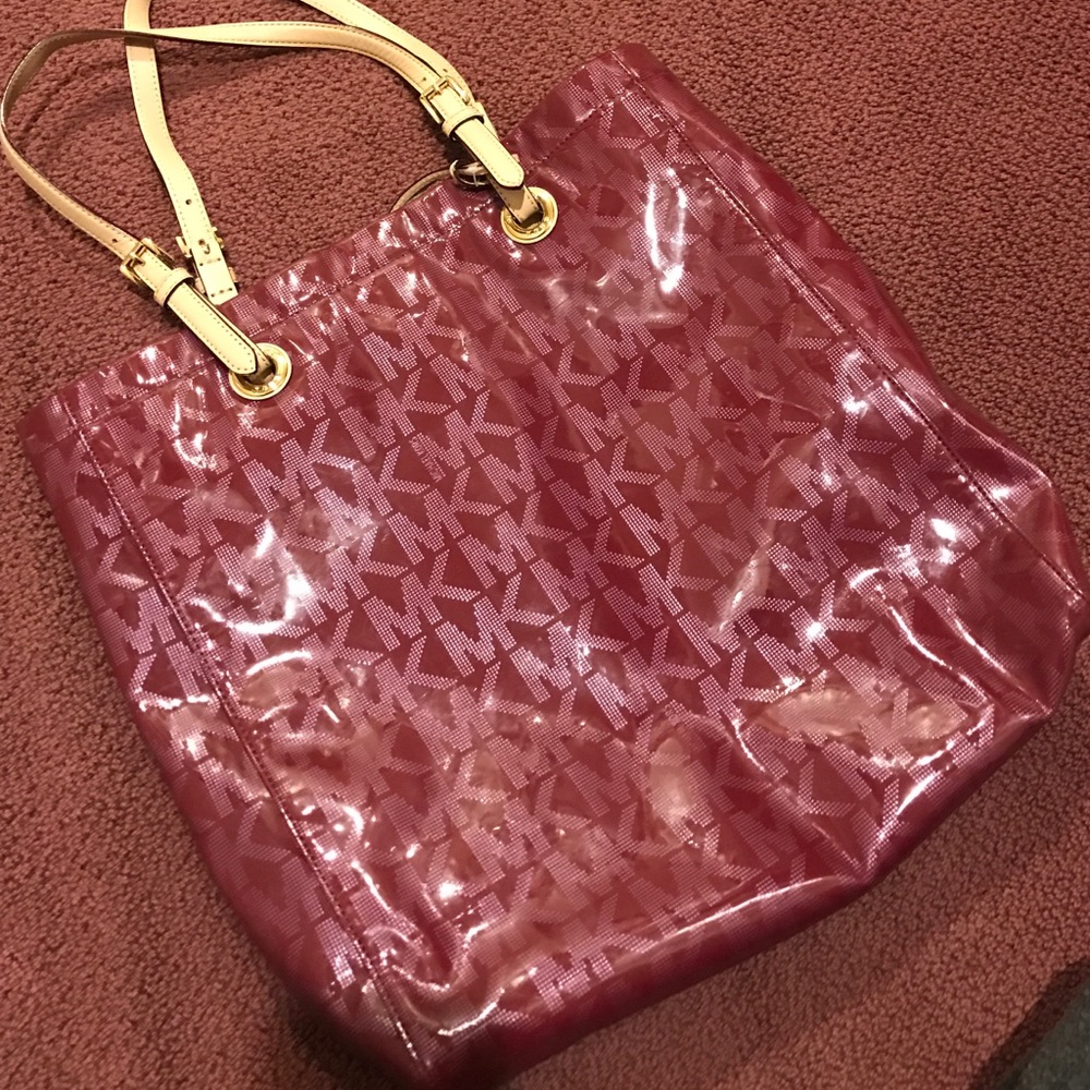 Michael kors tote