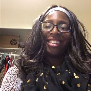 Meet your Posher, Sara