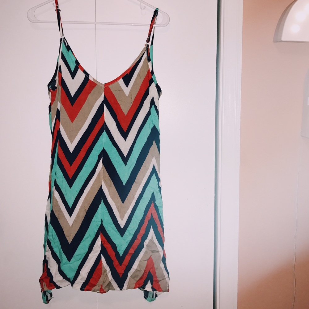 SO CUTE • CHEVRON PRINTED • SLIP DRESS