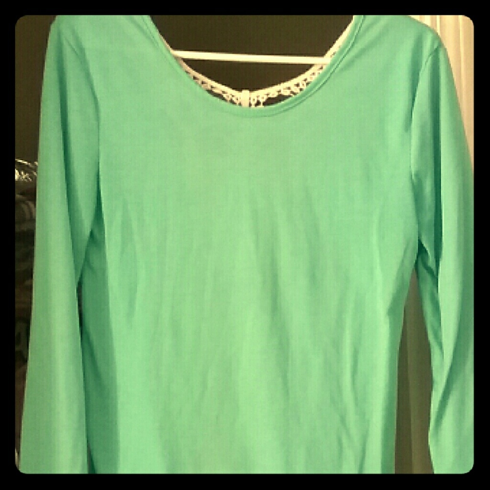 Loose chiffon 3/4 sleeve shirt