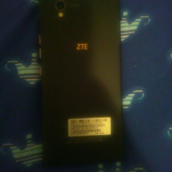 Boost mobile - Picture 2 of 4