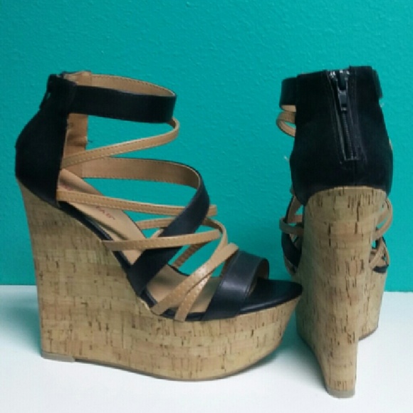 Heels - Picture 2 of 2