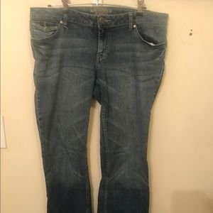 Arizona Jean Co. Size 13 Blue Jeans.