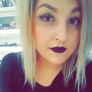 Meet your Posher, Shay