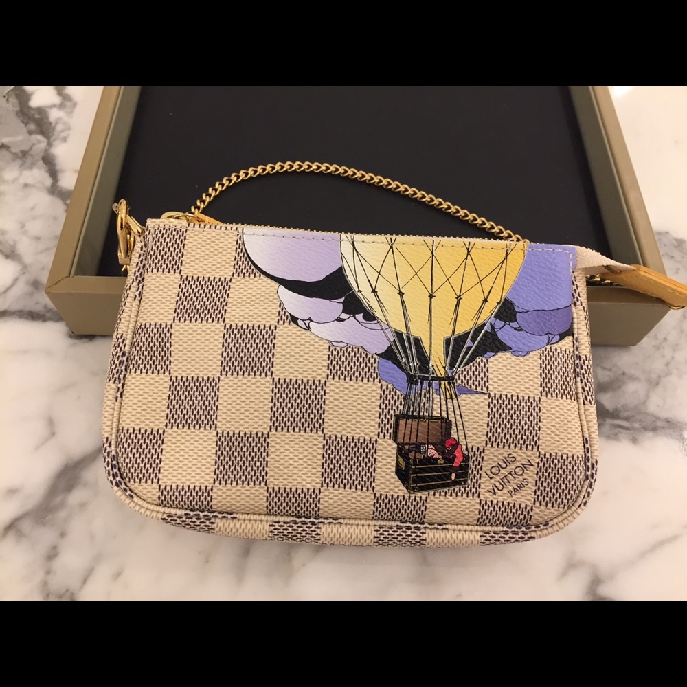 Louis Vuitton Damier Azur Illustre Mini Pochette