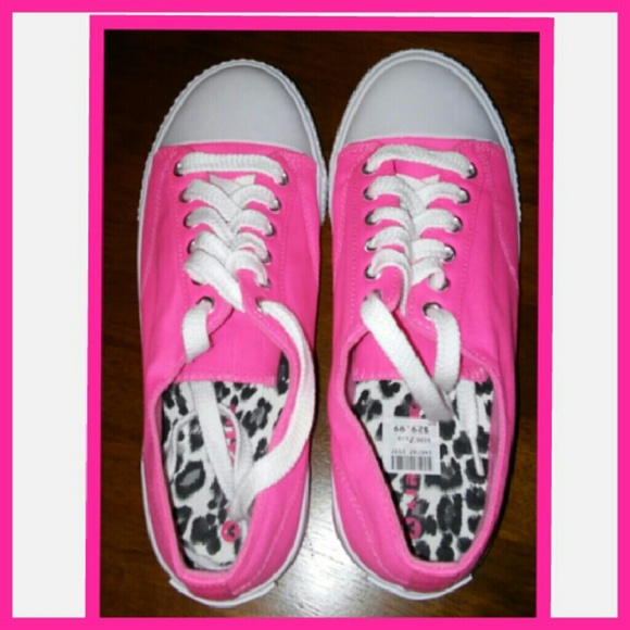 converse fettish