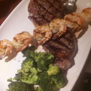 Meet your Posher, Issy