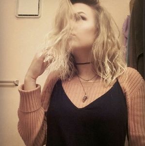 Meet your Posher, Hannah