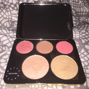BECCA x Jaclyn Hill limited edition face palette
