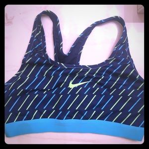Nike dri-fit sports bra