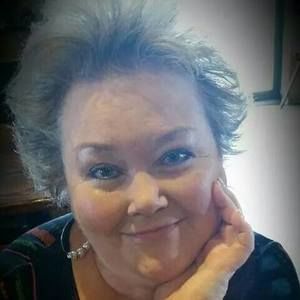 Meet your Posher, Becky