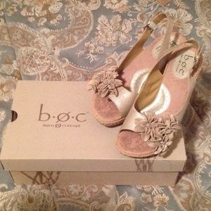 Beige Metallic b.o.c. Sandals