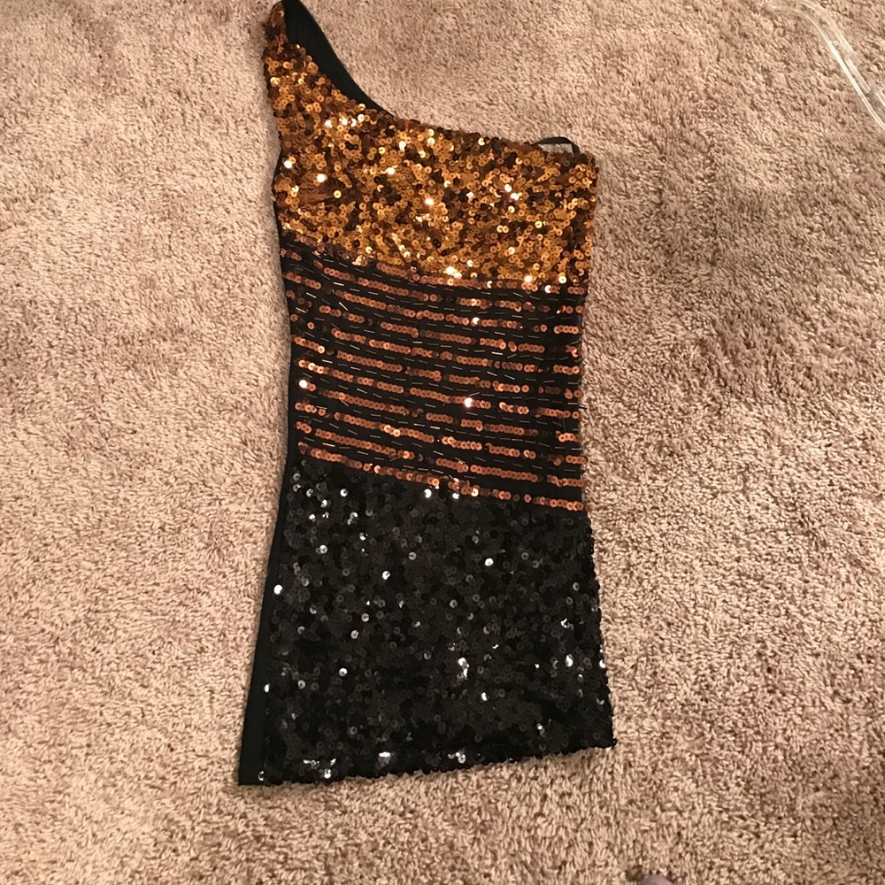 Sequin party top