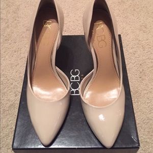 BCBG Paris women's heels in size 8M. Unworn.